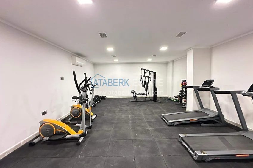 Finished two-bedroom apartment in a complex under completion in Mahmutlar 12 