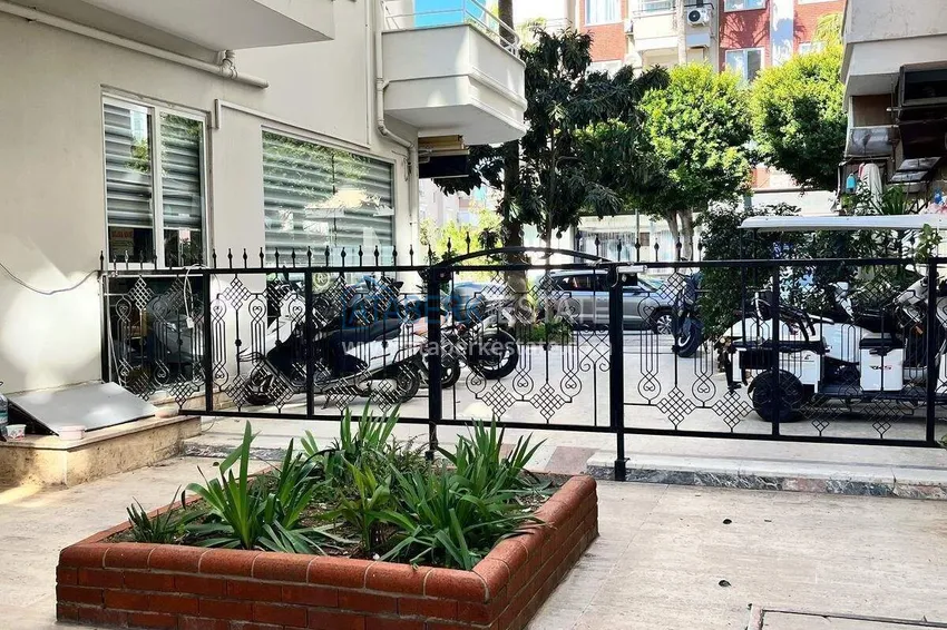 Favorable price! 1+1 apartment in the center of Alanya, Cleopatra beach area — property for a residence permit 4 