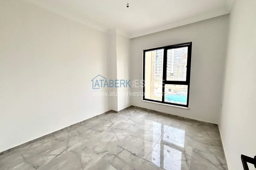 Purchase 1+1 apartment in the center of Mahmutlar - next to the Akdeniz Park shopping center and 5 minutes from the sea 4 