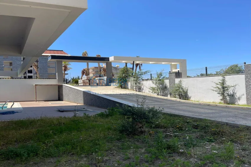 Urgent sale! 1+1 apartment with sea view in Kestel - luxury complex 7 