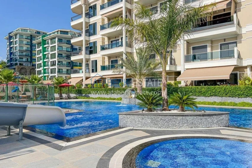 Designer 2+1 apartment with sea view in Kargicak - from owner, 300 meters to the beach 9 