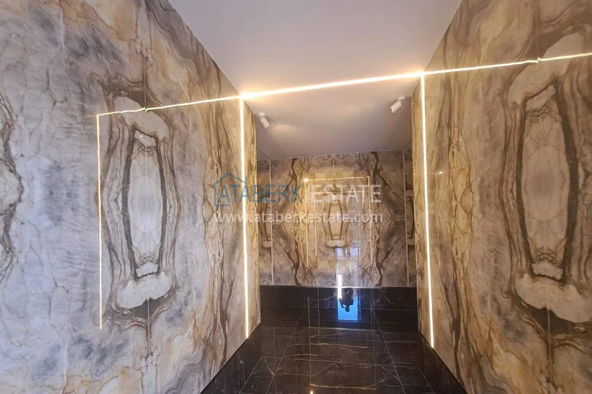 Apartment 1+1 in the center of Mahmutlar — furnished in a comfort-class complex 12 