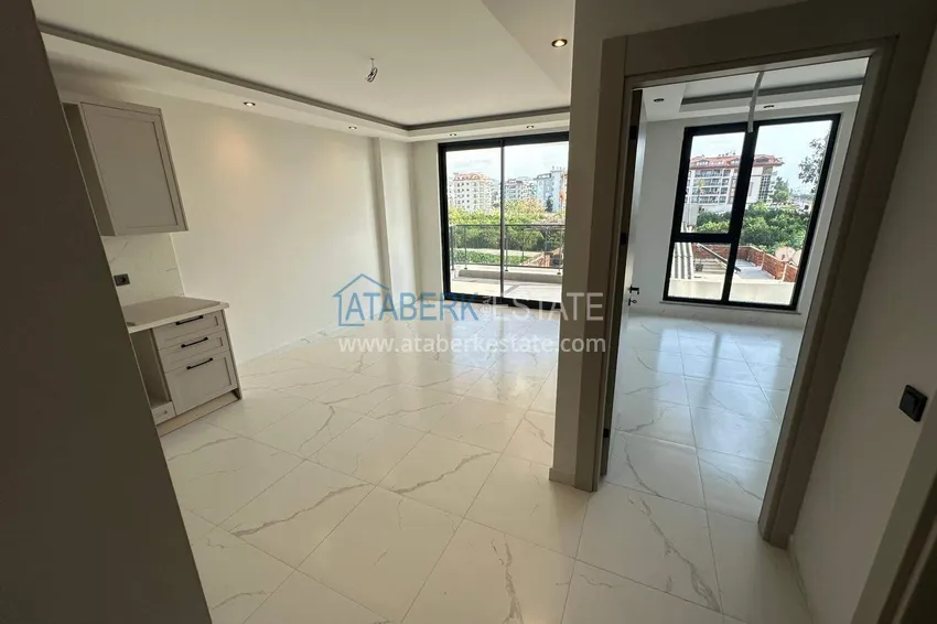 Purchase  Apartment 1+1 with sea view on the first line in Kestel - 47 m², unfurnished, premium complex 1 