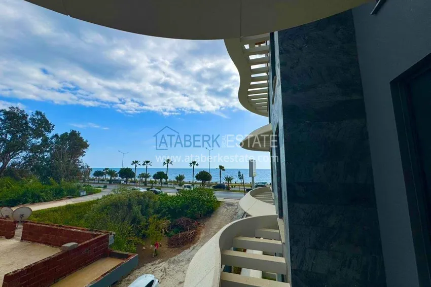 Purchase  Apartment 1+1 with sea view on the first line in Kestel - 47 m², unfurnished, premium complex 22 