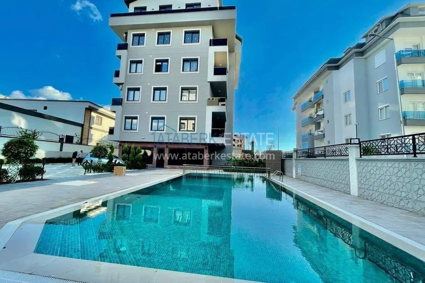 Penthouse duplex 3+1 in Oba, Alanya — furniture, separate kitchen, glazed balcony  3 