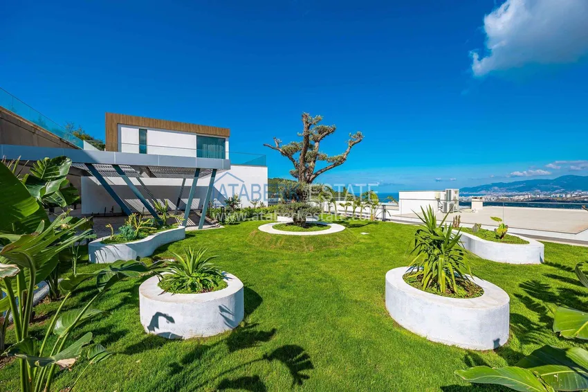 Premium 4+1 villa with panoramic views in Kargicak - fully furnished, suitable for citizenship  11 