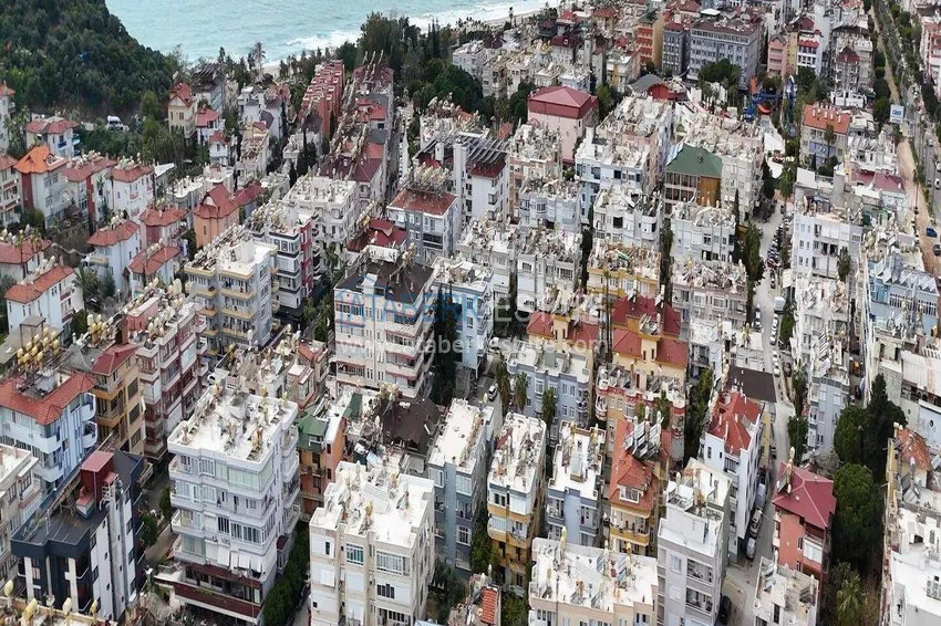 Short-term rent - 2+1 penthouse in the center of Alanya, Cleopatra beach area No. 13 1 