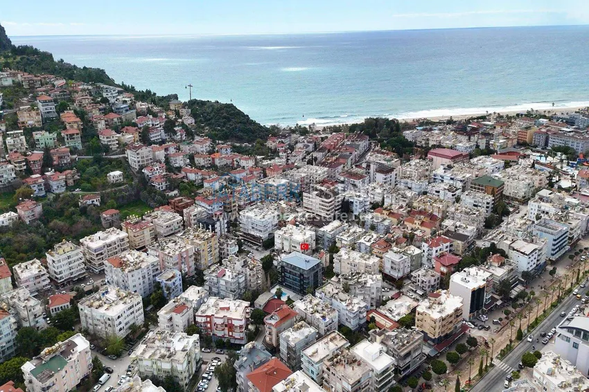 Short-term rent - 2+1 penthouse in the center of Alanya, Cleopatra beach area No. 13 2 