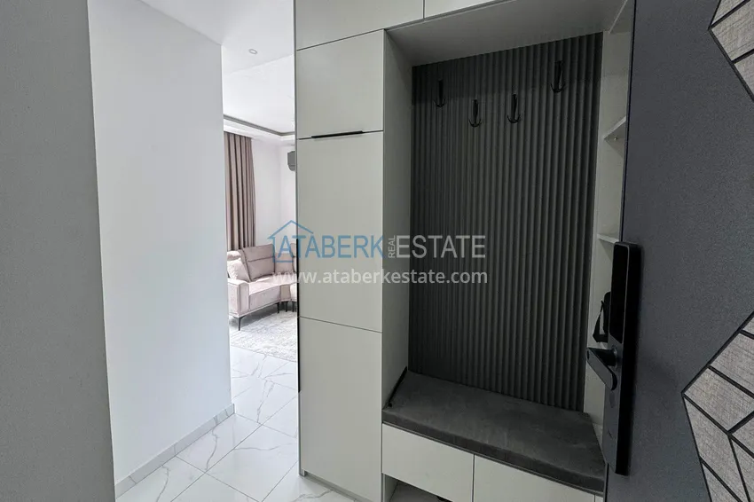 Purchase  Short-term rent - 2+1 penthouse in the center of Alanya, Cleopatra beach area No. 13 2 