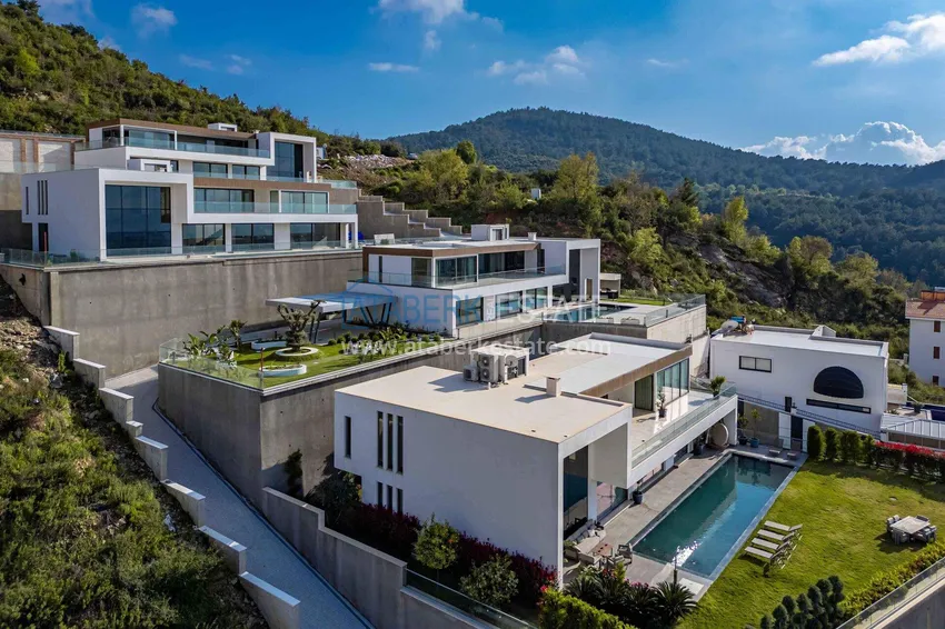 Premium 4+1 villa with panoramic views in Kargicak - fully furnished, suitable for citizenship  5 