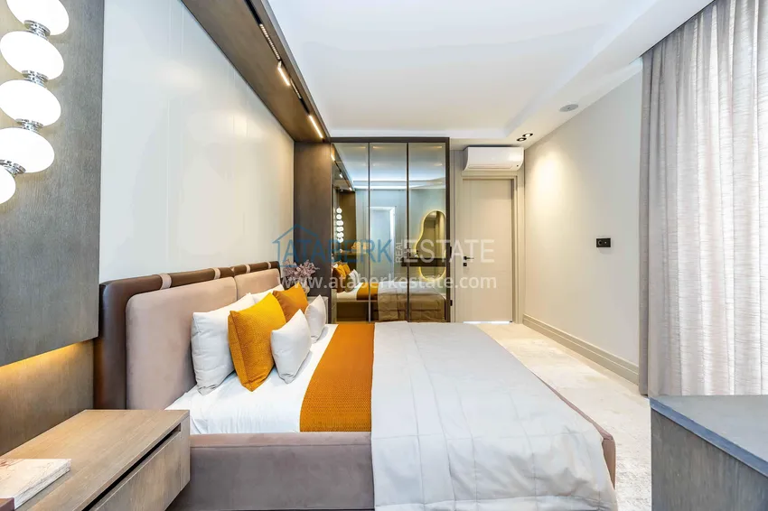 Purchase  Premium 4+1 villa with panoramic views in Kargicak - fully furnished, suitable for citizenship  36 