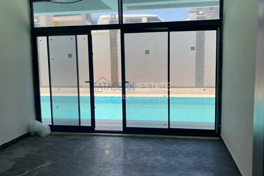 Urgent sale! 1+1 apartment with sea view in Kestel - luxury complex 10 