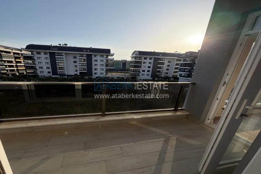 Purchase 1+1 apartment in Kargicak - suitable for short term rentals 12 