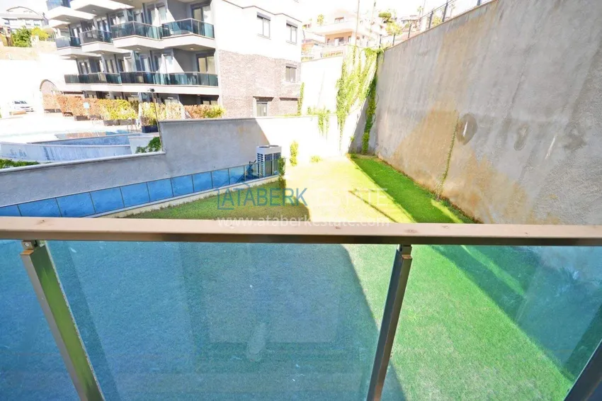 Purchase 3+1 garden duplex in Kargicak - 300 m² private plot 24 