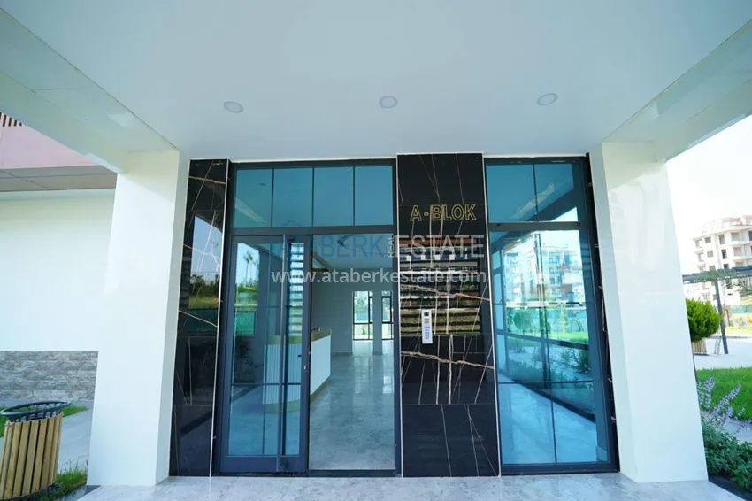 Apartment 2+1 on the beachfront in Kestel, overlooking the sea 8 