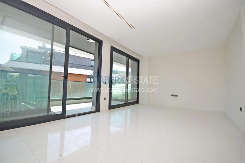 Purchase 3+1 penthouse duplex in Kargicak - spacious family format 3 