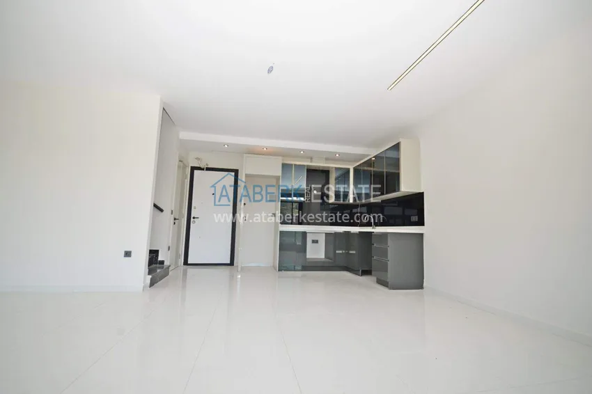 Purchase 3+1 penthouse duplex in Kargicak - spacious family format 5 