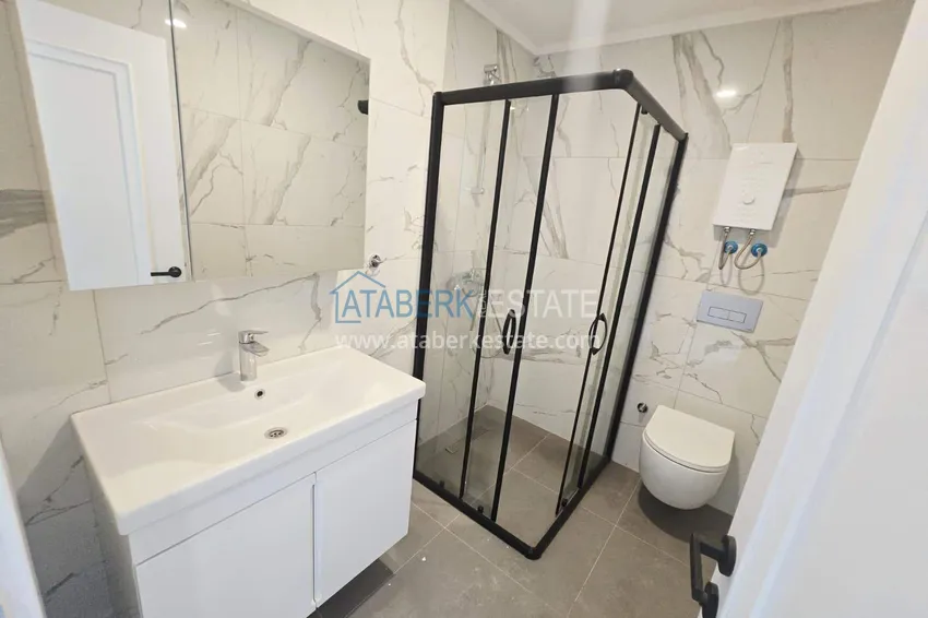 Purchase 1+1 apartment in the center of Alanya, Cleopatra beach area - sea and fortress view 10 