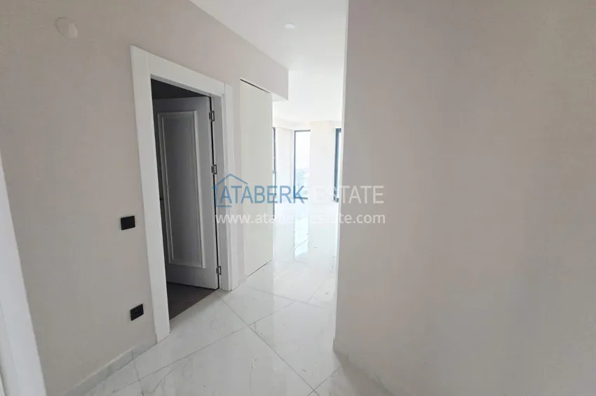 Purchase 1+1 apartment in the center of Alanya, Cleopatra beach area - sea and fortress view 4 