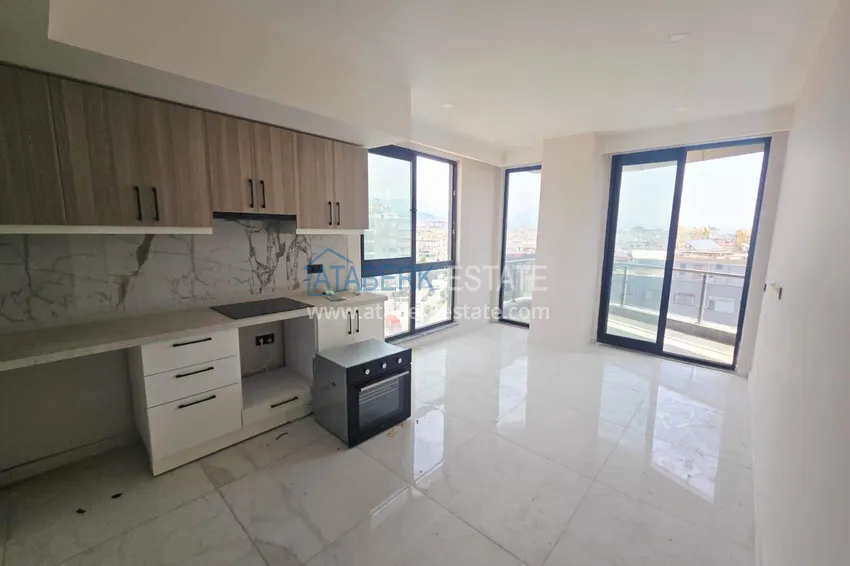 Purchase 1+1 apartment in the center of Alanya, Cleopatra beach area - sea and fortress view 5 