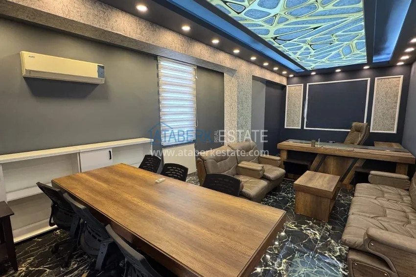 Turnkey office in the center of Alanya, Cleopatra beach area - 300 meters  2 