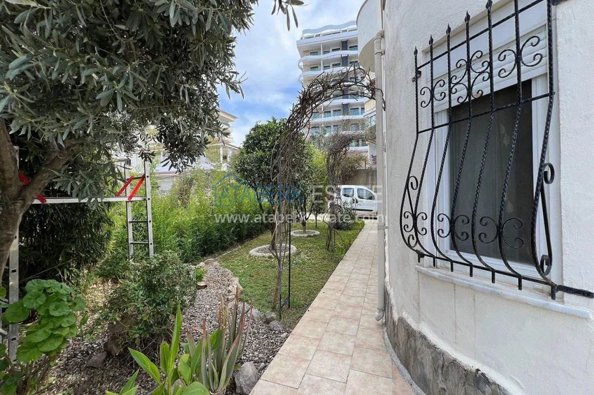 4+1 triplex villa in Avsallar - furnished, with pool and sea view 11 