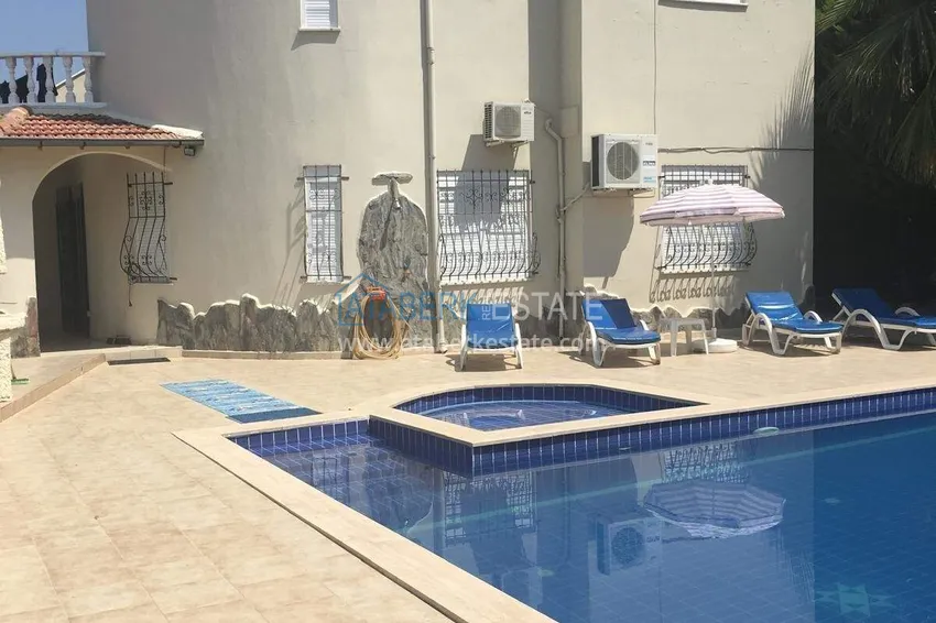 4+1 triplex villa in Avsallar - furnished, with pool and sea view 1 