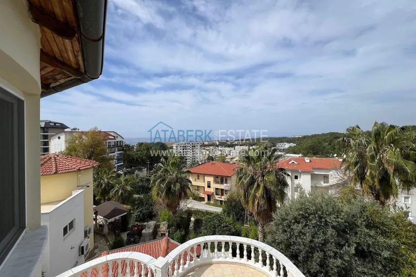 Purchase 4+1 triplex villa in Avsallar - furnished, with pool and sea view 34 