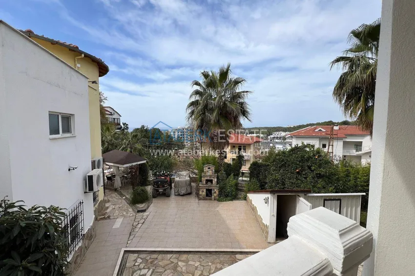 Purchase 4+1 triplex villa in Avsallar - furnished, with pool and sea view 35 