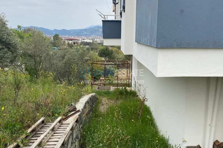 House with a 1000 m² plot in Gazipasa - suitable for Turkish citizenship 10 