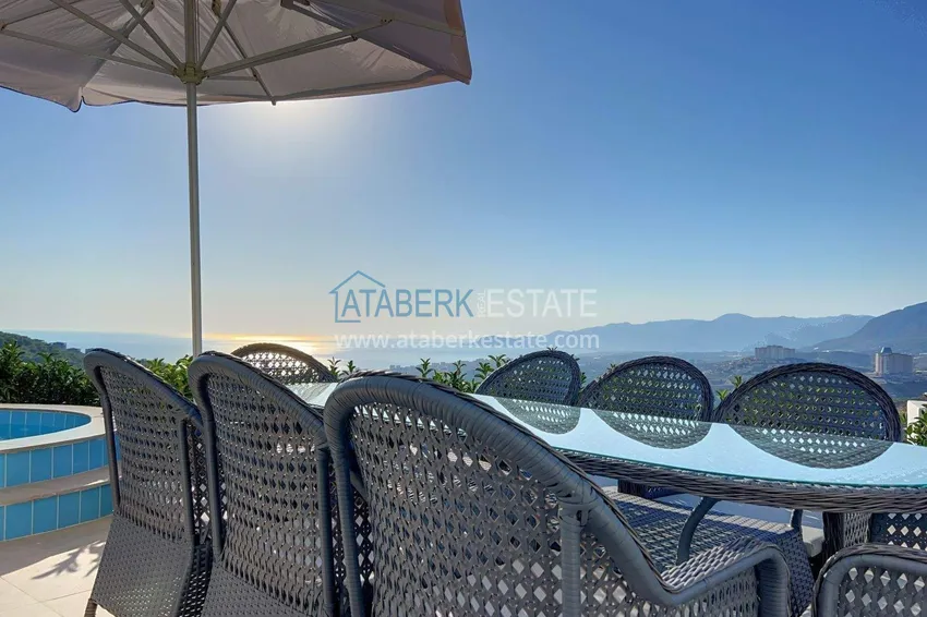 Citizenship property. Detached two-storey villa in Alanya, Kargicak district 9 