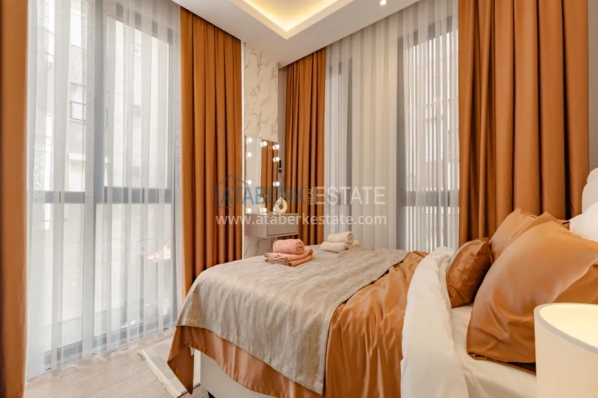 Purchase  New 1+1 apartment in the center of Alanya, Cleopatra beach area - high ceilings, new furniture and appliances 10 
