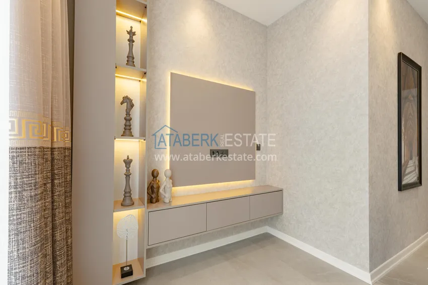 Purchase  New 1+1 apartment in the center of Alanya, Cleopatra beach area - high ceilings, new furniture and appliances 3 