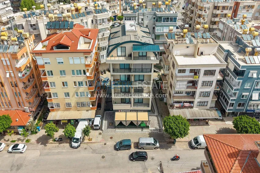 New 1+1 apartment in the center of Alanya, Cleopatra beach area - high ceilings, new furniture and appliances 4 