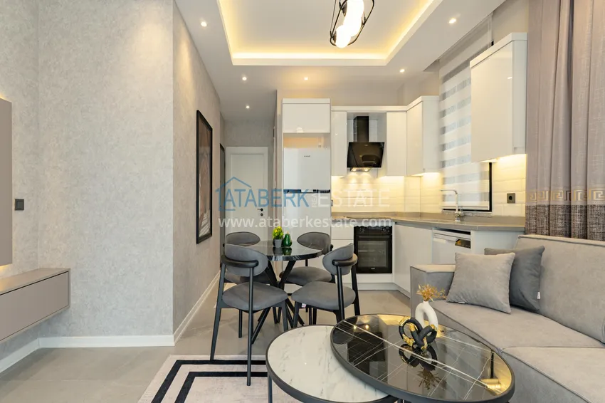 Purchase  New 1+1 apartment in the center of Alanya, Cleopatra beach area - high ceilings, new furniture and appliances 5 