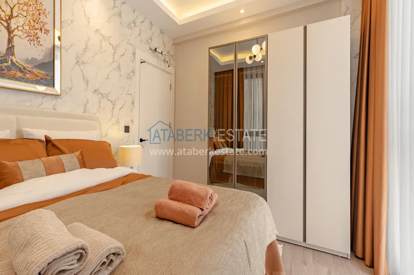 Purchase  New 1+1 apartment in the center of Alanya, Cleopatra beach area - high ceilings, new furniture and appliances 9 
