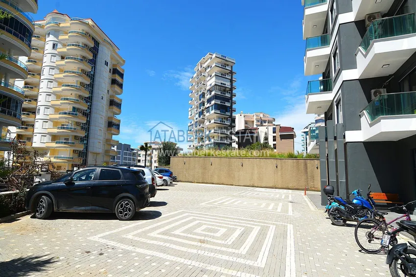 1+1 apartment at a bargain price in Mahmutlar — furnished and with mountain views 13 