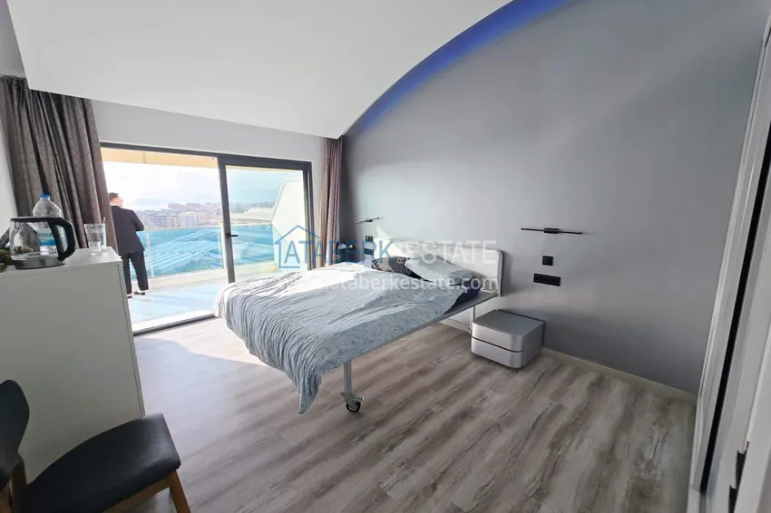 Purchase Penthouse duplex 2+1 in Kargicak from the owner - luxury furniture, panoramic view 18 