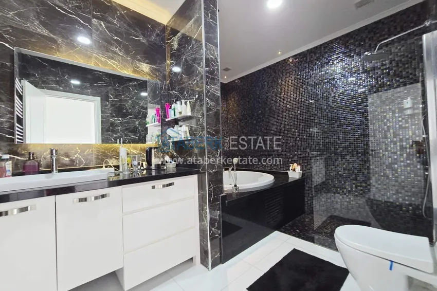 Purchase Penthouse duplex 2+1 in Kargicak from the owner - luxury furniture, panoramic view 21 