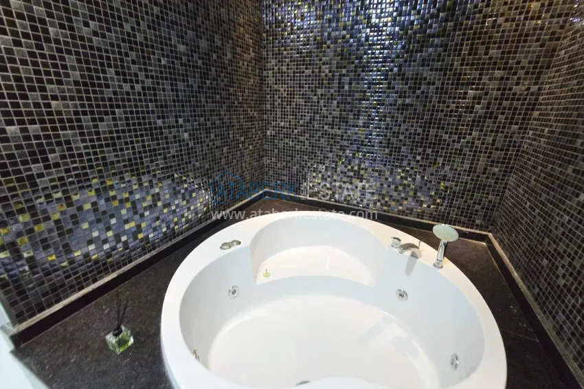 Purchase Penthouse duplex 2+1 in Kargicak from the owner - luxury furniture, panoramic view 23 