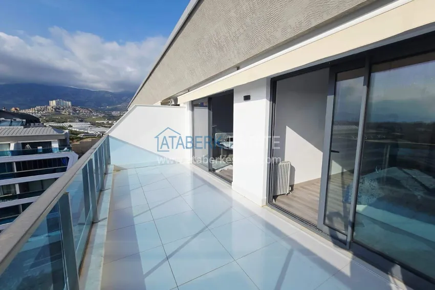 Purchase Penthouse duplex 2+1 in Kargicak from the owner - luxury furniture, panoramic view 25 