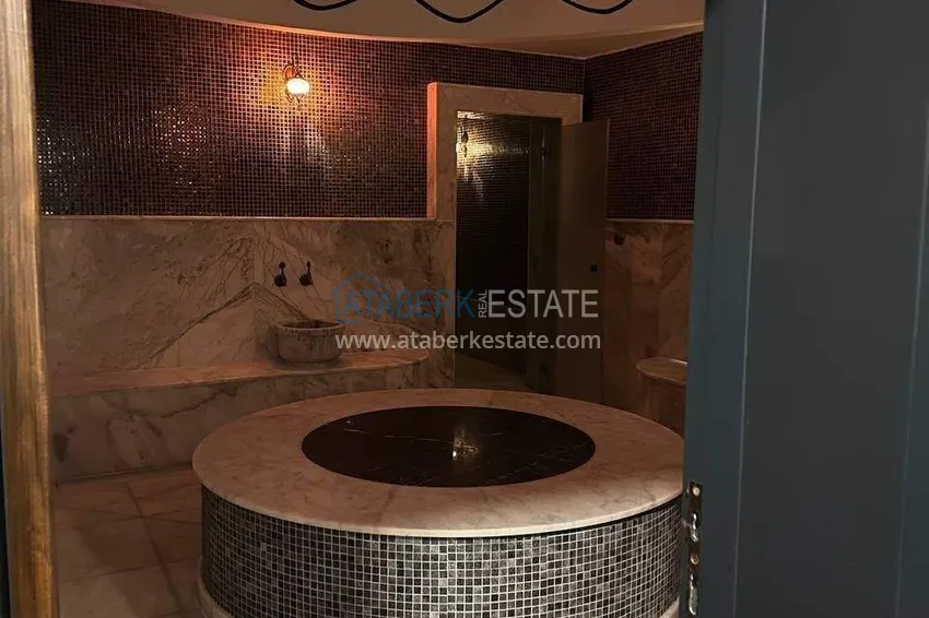 Penthouse duplex 2+1 in Kargicak from the owner - luxury furniture, panoramic view 30 