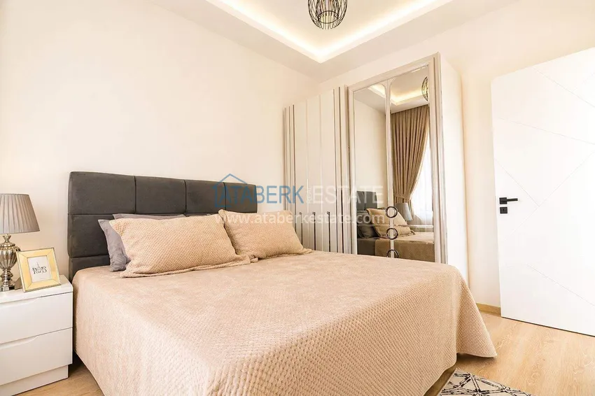 Purchase 1+1 apartment at a bargain price in Mahmutlar — furnished and with mountain views 6 