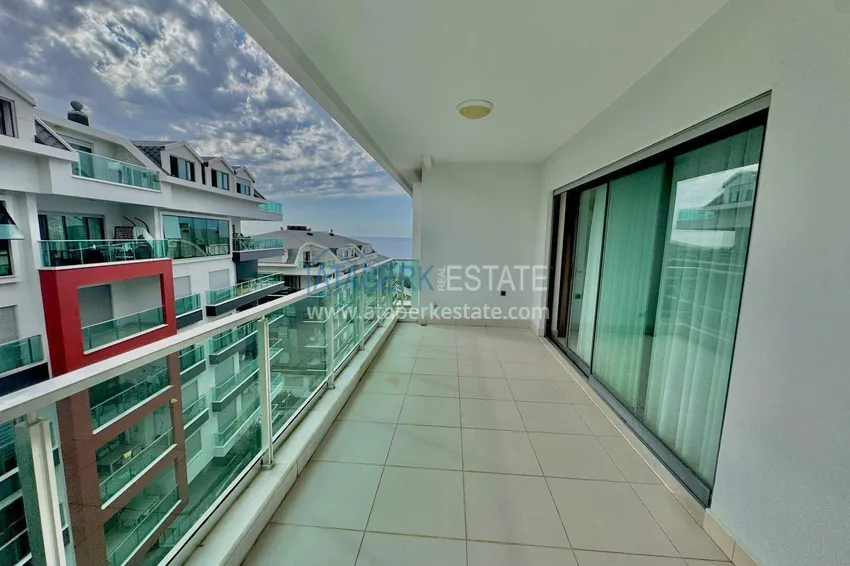 Purchase  3+1 penthouse duplex in Kargicak - first line, private beach, 15-month installments 22 