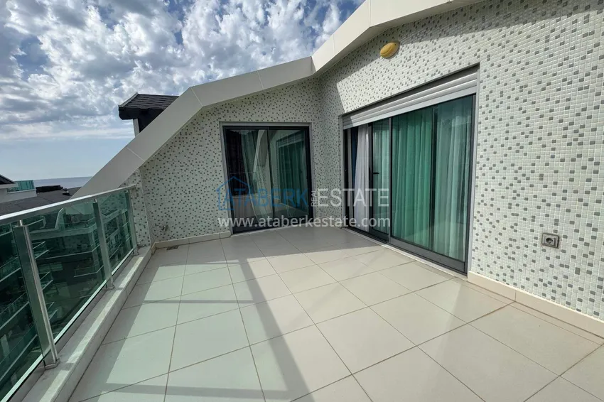 Purchase  3+1 penthouse duplex in Kargicak - first line, private beach, 15-month installments 27 