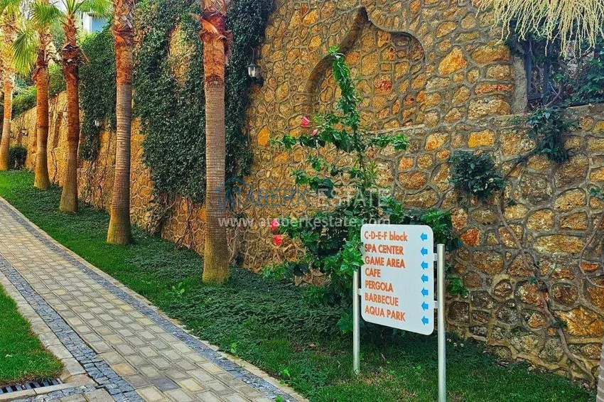 3+1 penthouse duplex in Kargicak - first line, private beach, 15-month installments 31 