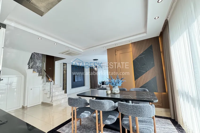 Purchase  3+1 penthouse duplex in Kargicak - first line, private beach, 15-month installments 4 