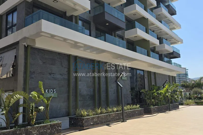 Apartments from the developer in Mahmutlar on the beachfront 18 