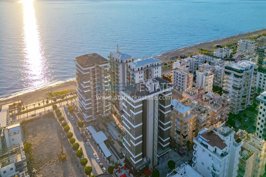 Apartments from the developer in Mahmutlar on the beachfront 3 