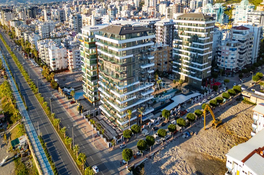 Apartments from the developer in Mahmutlar on the beachfront 7 